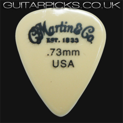 C F Martin Number 4 Nylon 0.73mm Guitar Picks - Click Image to Close